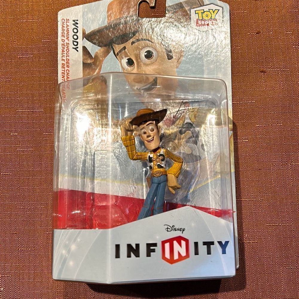 Disney Infinity Woody Figurine NIP Slammin’ Shoulder Charge